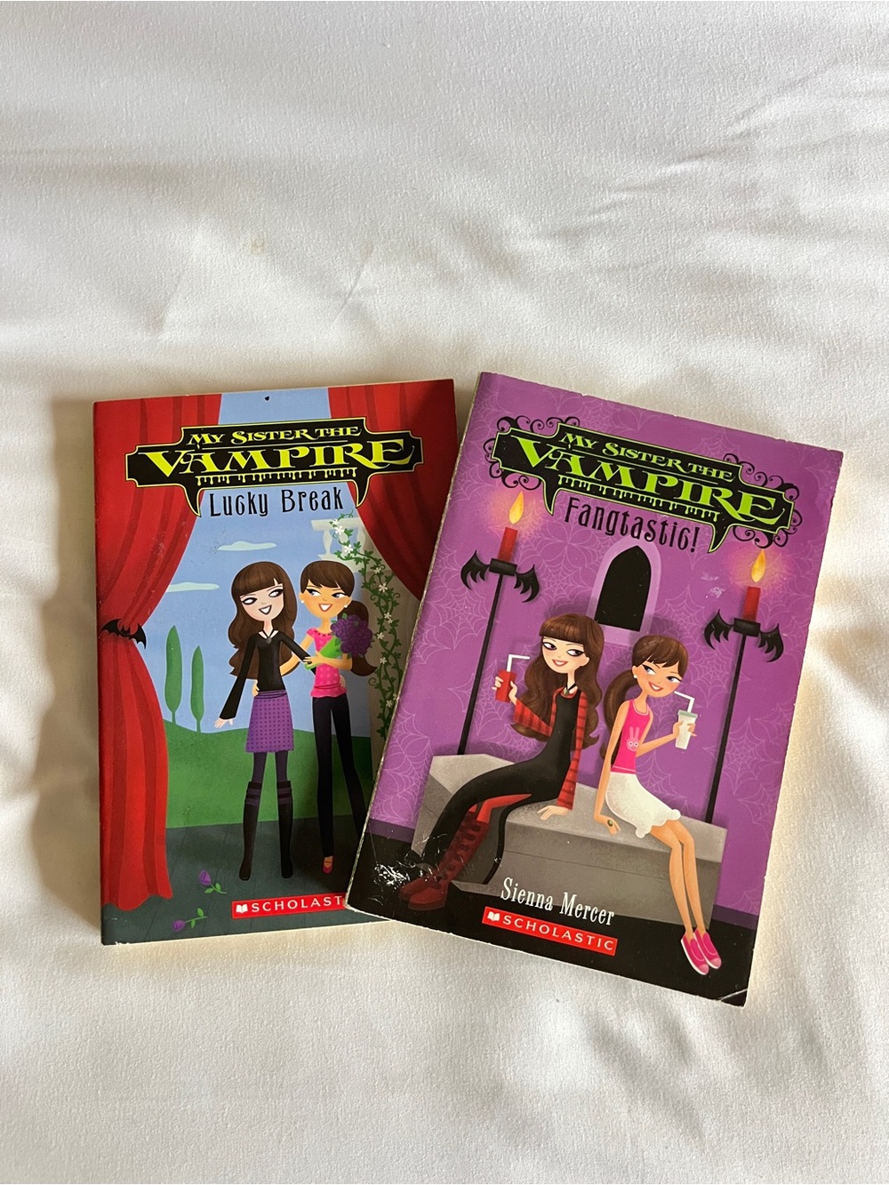 My Sister The Vampire Books 2 & 3 Sienna Mercer Scholastic Paperback Set